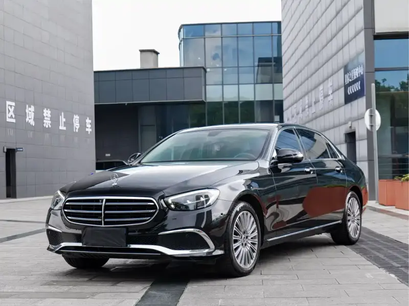 Mercedes-Benz E-Class, 2022