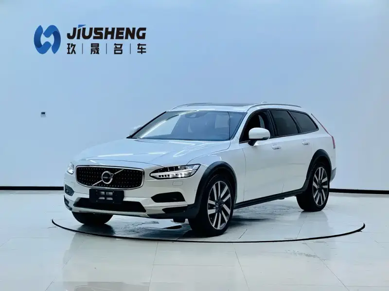 Volvo V90, 2021