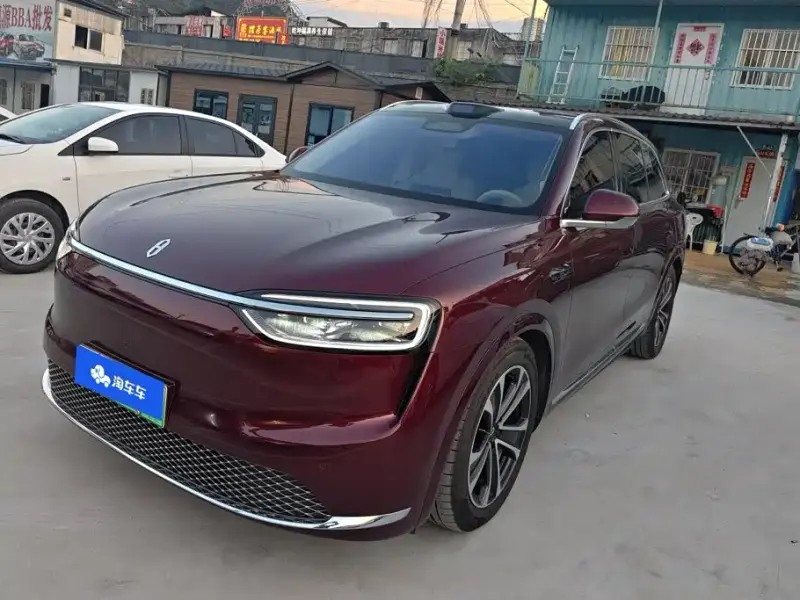 AITO M7, 2025