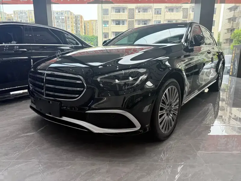 Mercedes-Benz E-Class, 2022