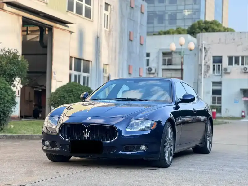 Maserati Quattroporte, 2012
