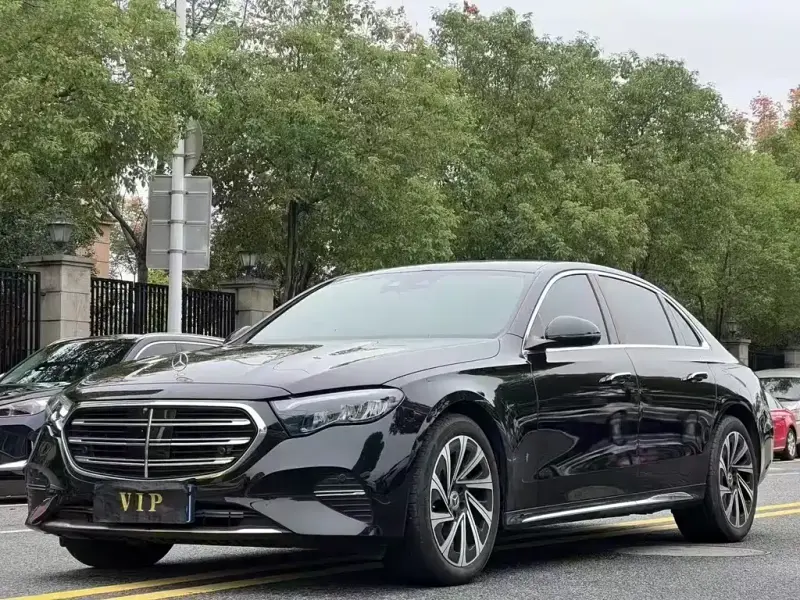 Mercedes-Benz E-Class, 2024