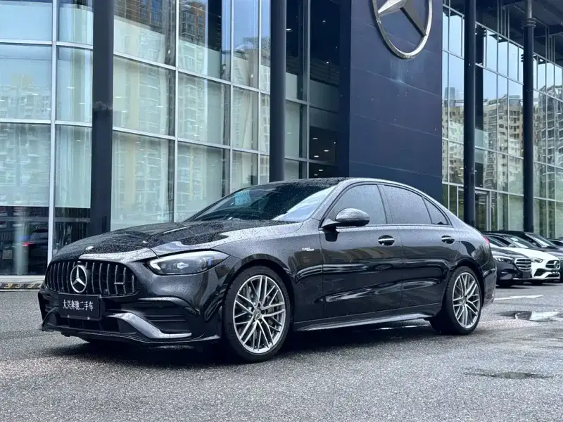 Mercedes-Benz C-Class AMG, 2025
