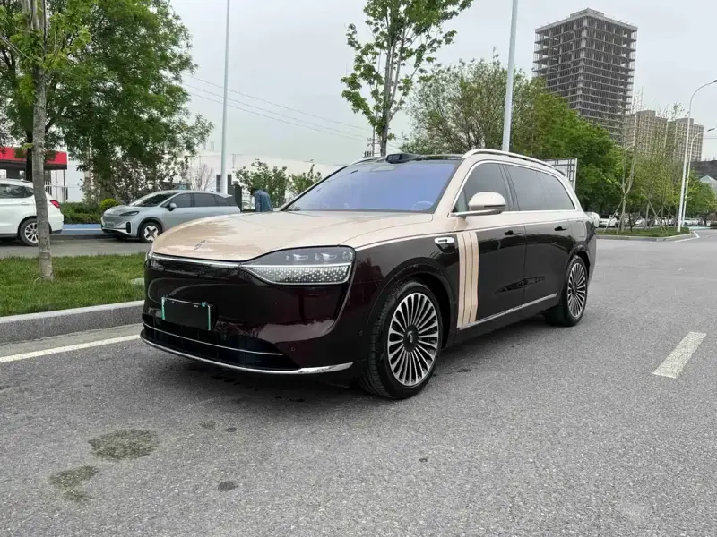 AITO M9, 2025