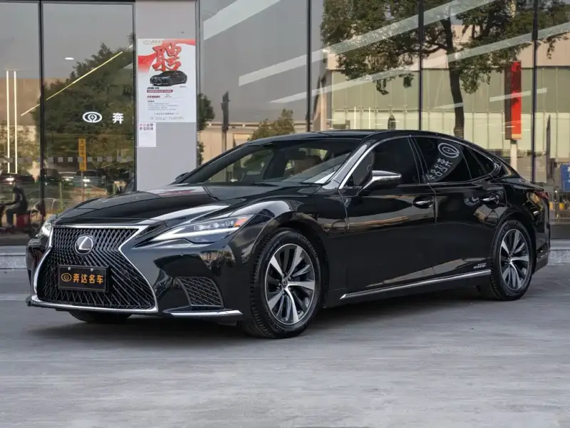 Lexus LS, 2021