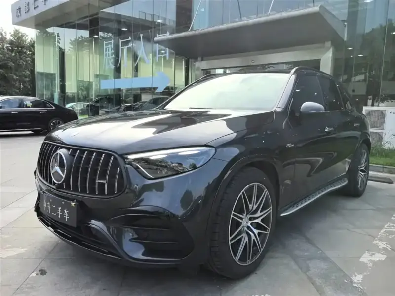 Mercedes-Benz GLC AMG, 2025