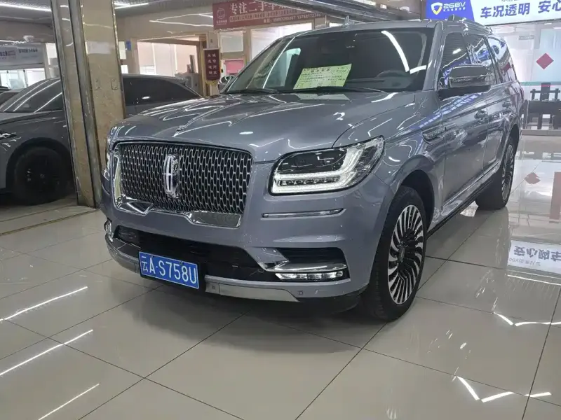 Lincoln Navigator, 2021