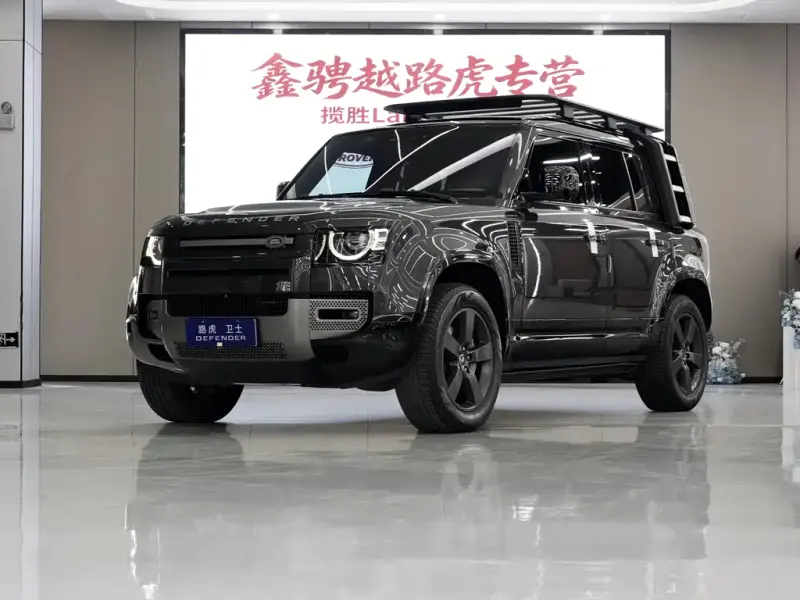 Land Rover Defender, 2023