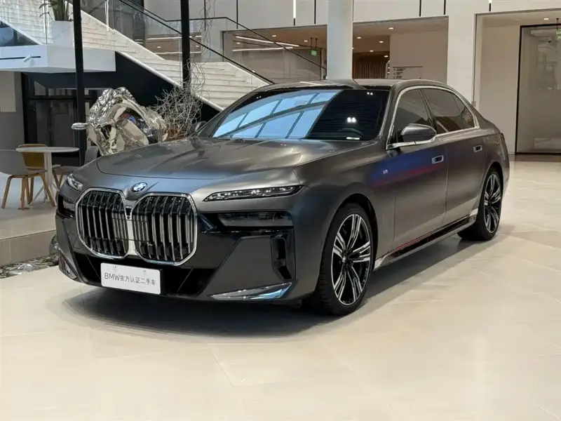 BMW 7 Series, 2025