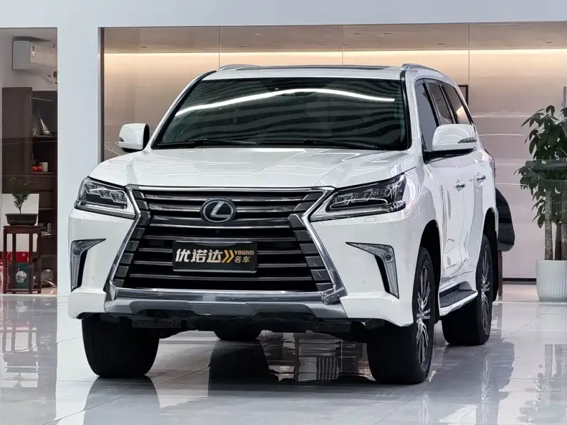 Lexus LX, 2019