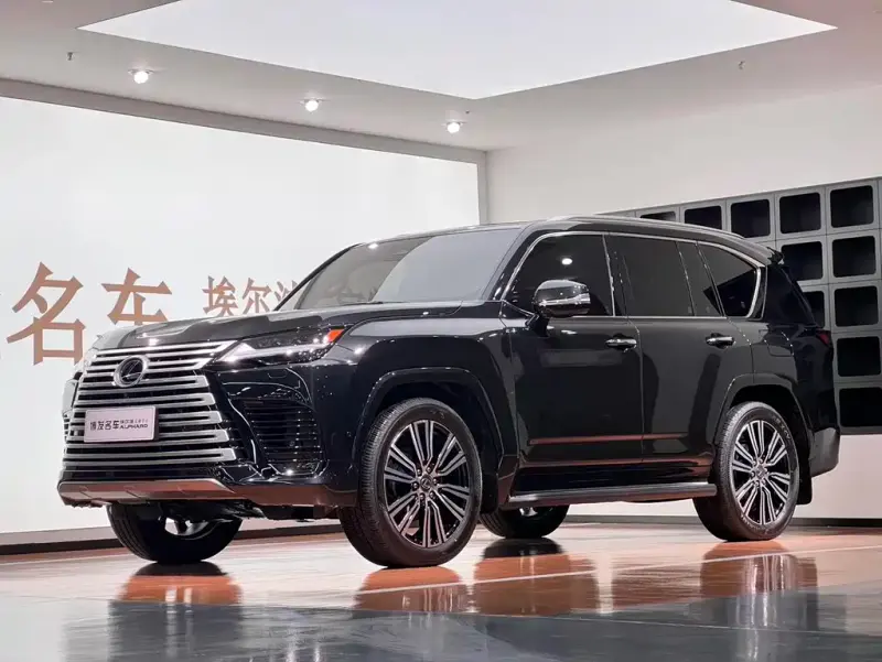 Lexus LX, 2025