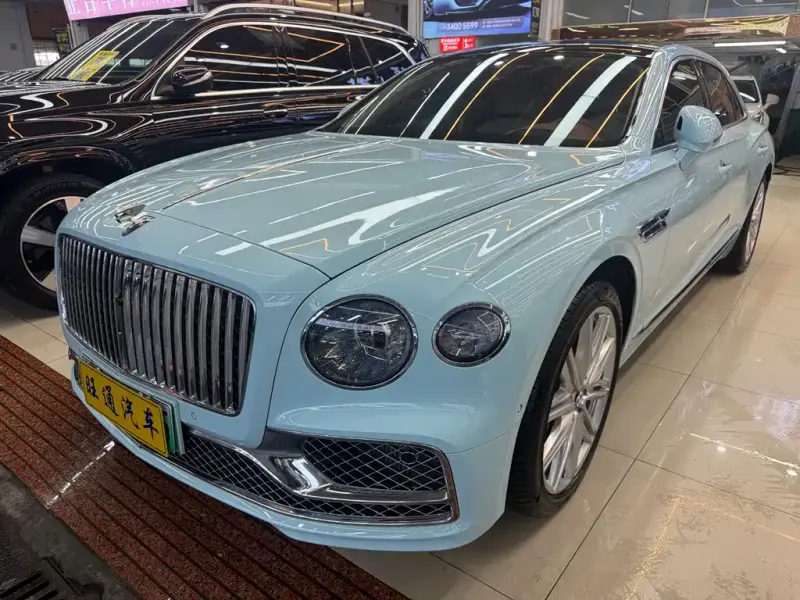 Bentley Flying Spur PHEV, 2023