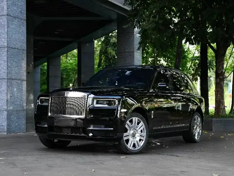 Rolls-Royce Cullinan, 2019