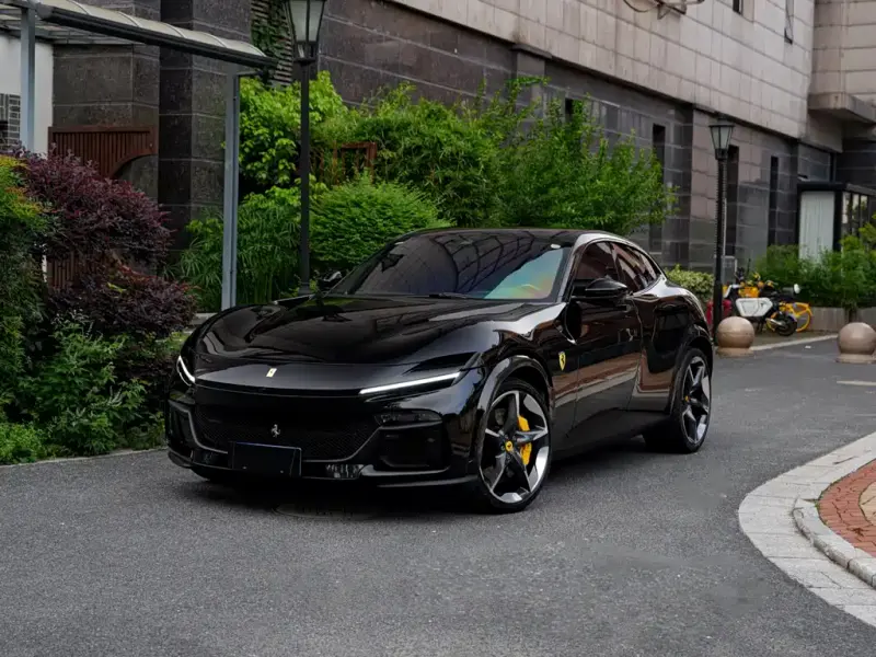 Ferrari Purosangue, 2025