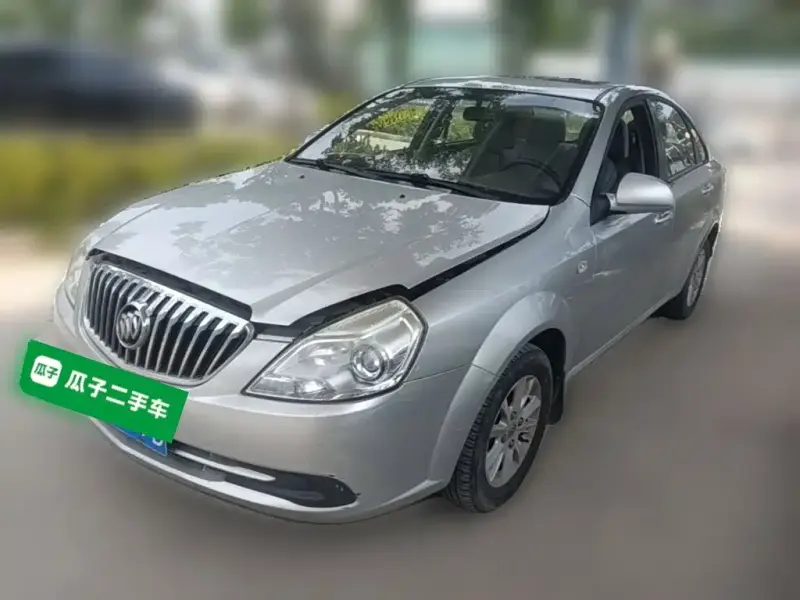 Buick Excelle, 2015
