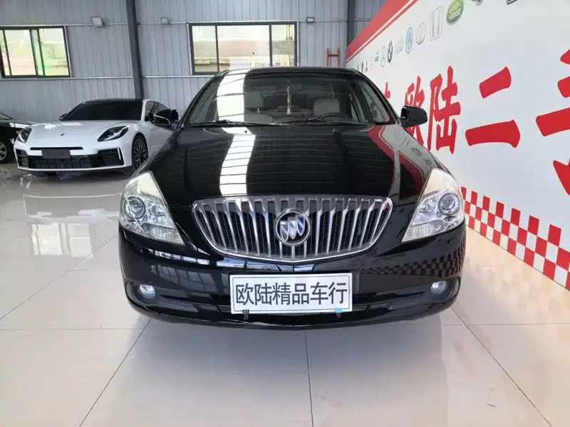 Buick Excelle, 2013