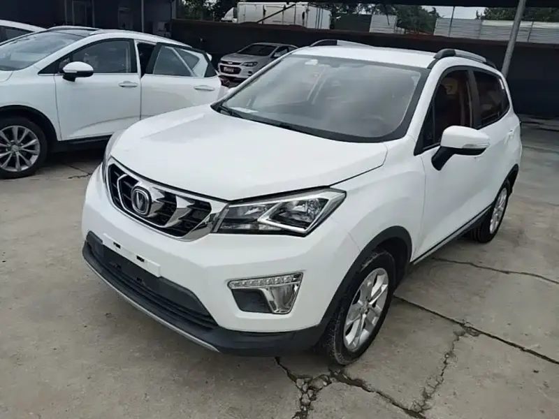 Changan CS15, 2016
