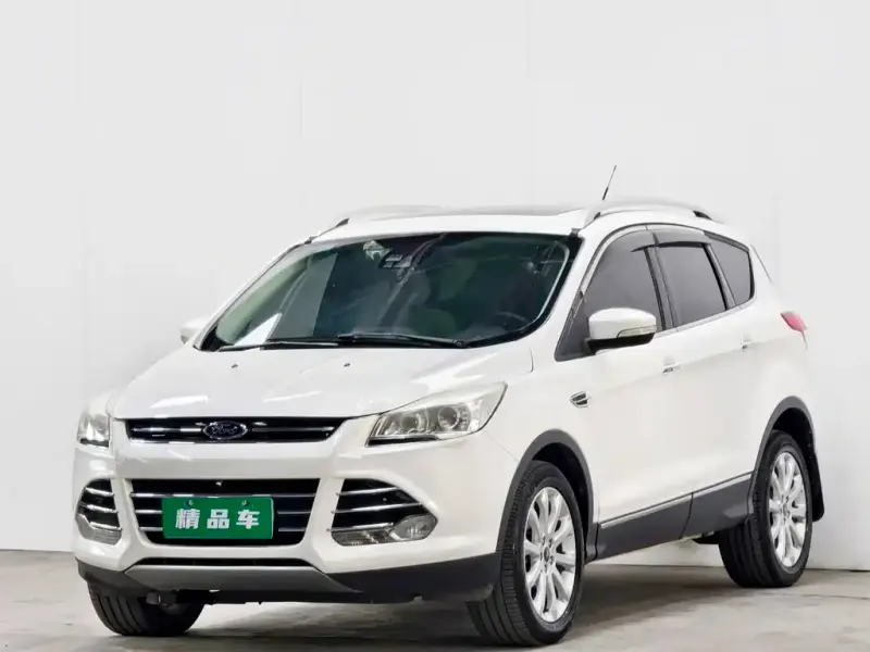 Ford Kuga, 2014