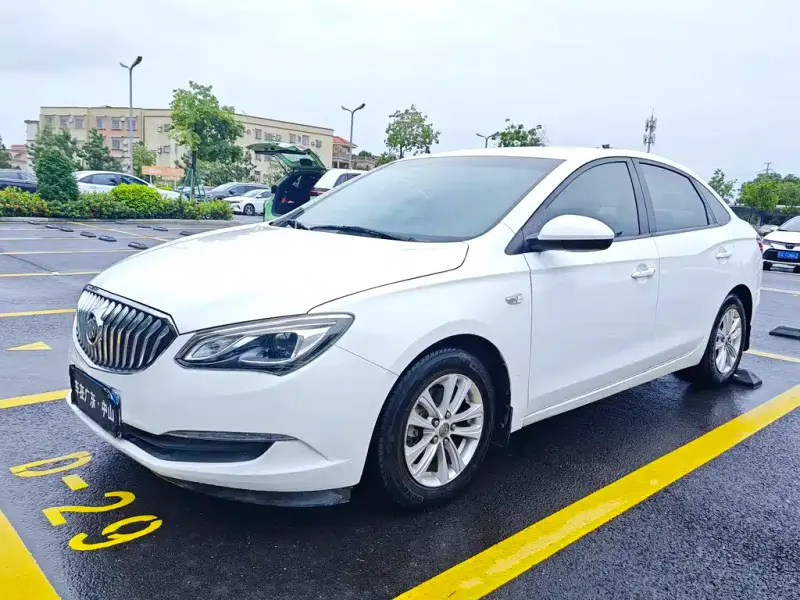 Buick Excelle, 2016