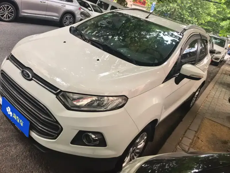 Ford Ecosport, 2015