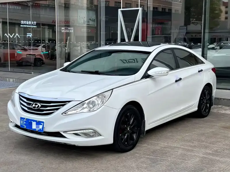 Hyundai Sonata, 2013