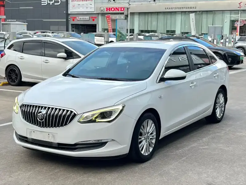 Buick Excelle, 2017
