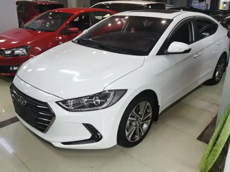 Hyundai Elantra, 2017