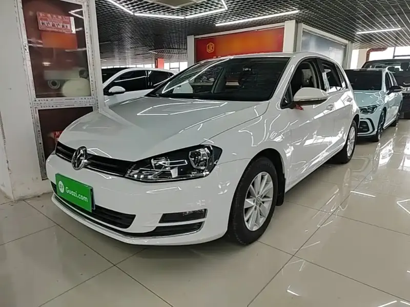 Volkswagen Golf, 2014
