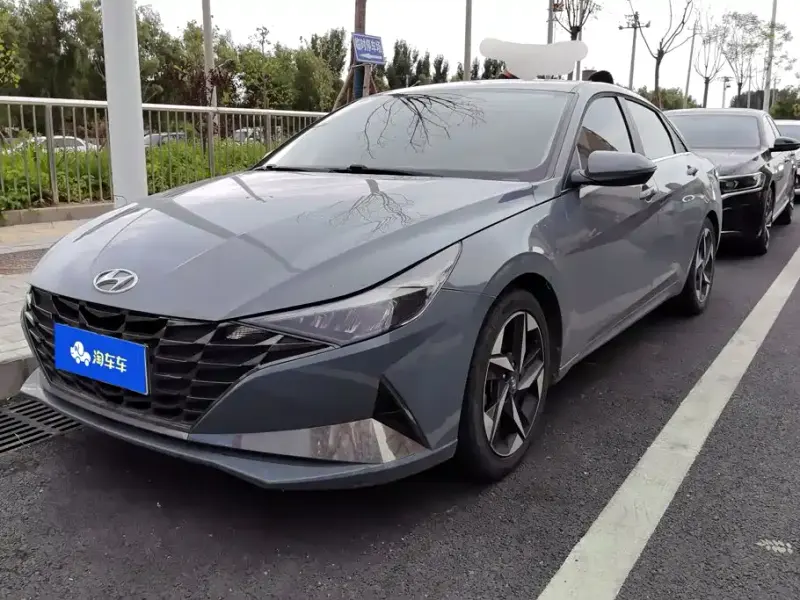 Hyundai Elantra, 2021