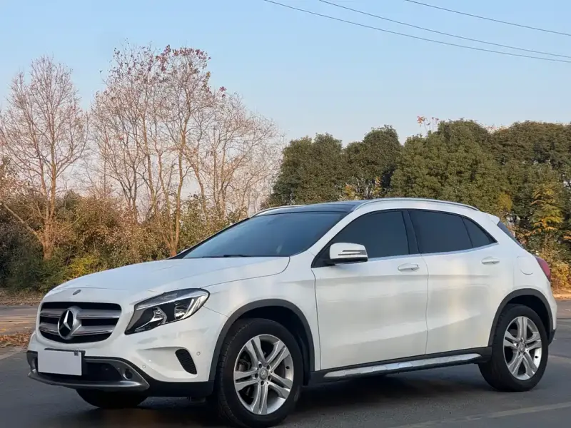 Mercedes-Benz GLA, 2017