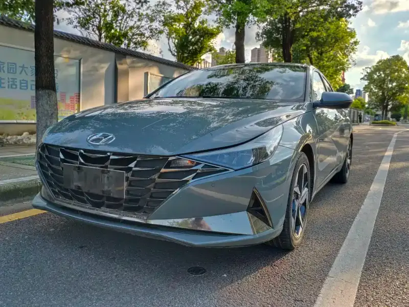 Hyundai Elantra, 2021