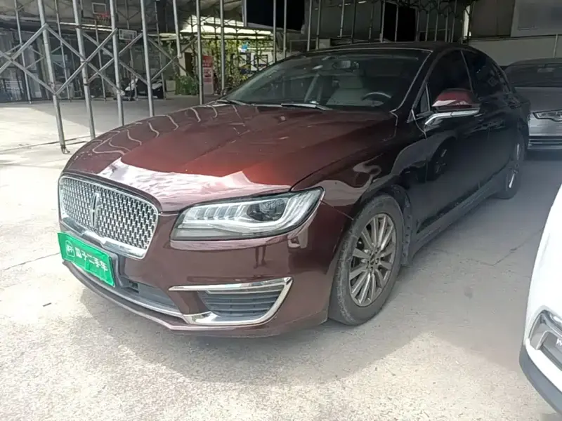 Lincoln MKZ, 2019