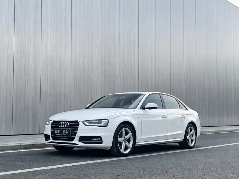Audi A4L, 2016