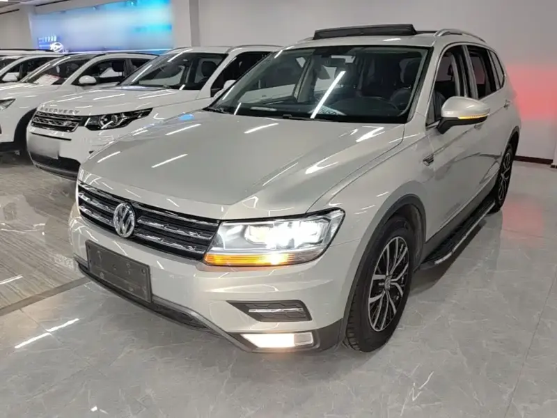 Volkswagen Tiguan L, 2018