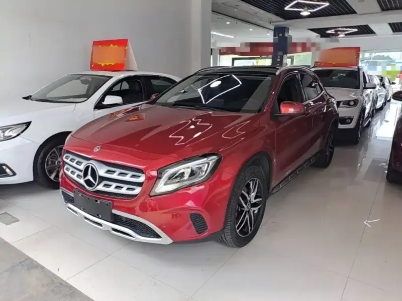 Mercedes-Benz GLA, 2018