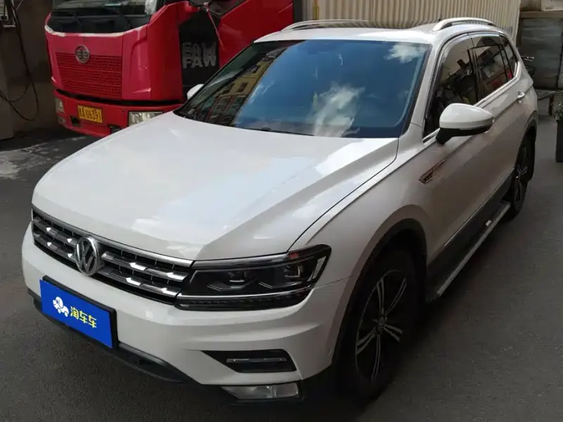 Volkswagen Tiguan L, 2017