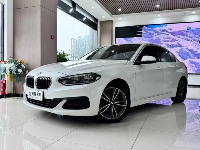 BMW 1 Series, 2020