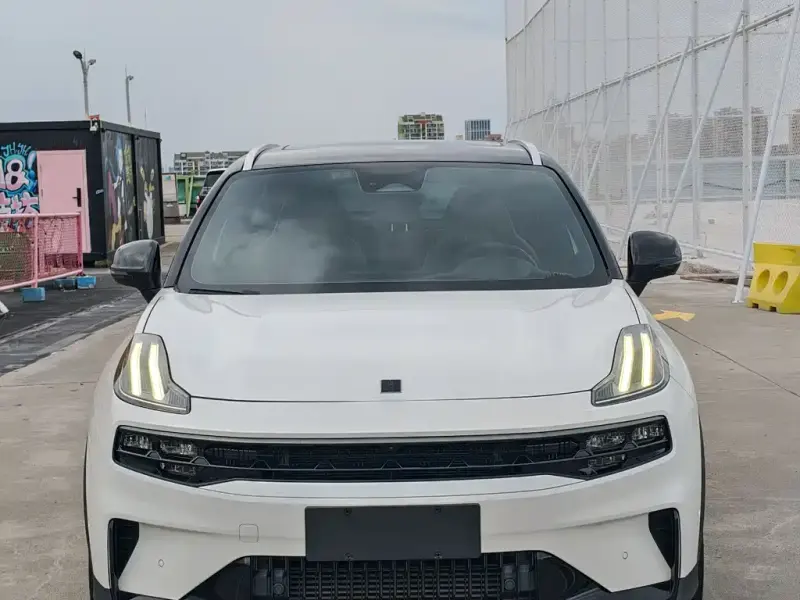 Lynk & Co 06, 2022