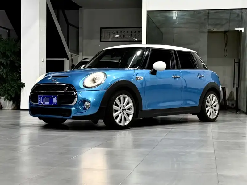MINI Mini, 2016
