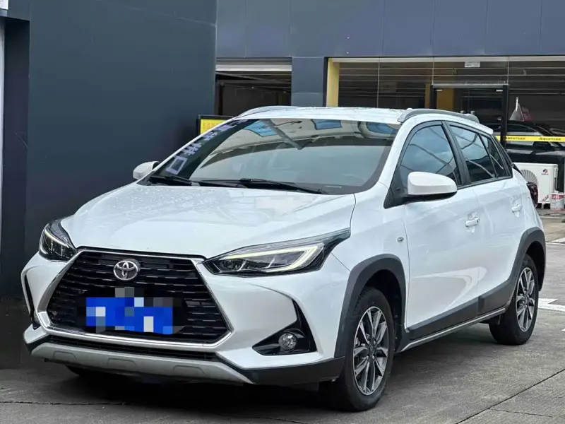 Toyota Yaris L, 2022
