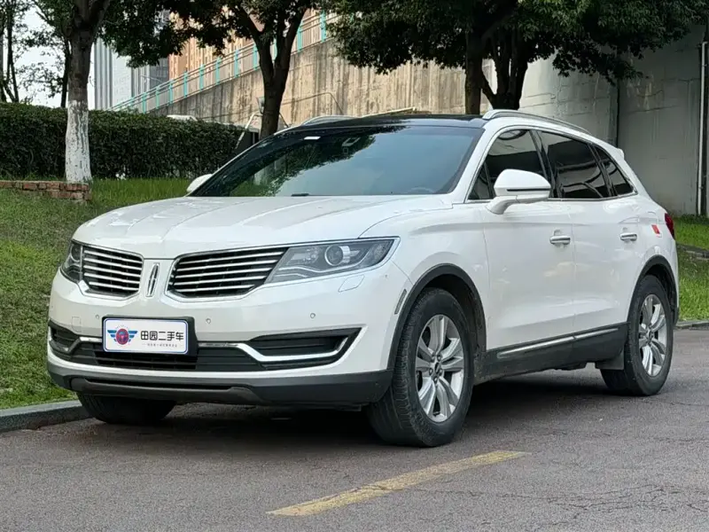 Lincoln MKX, 2019