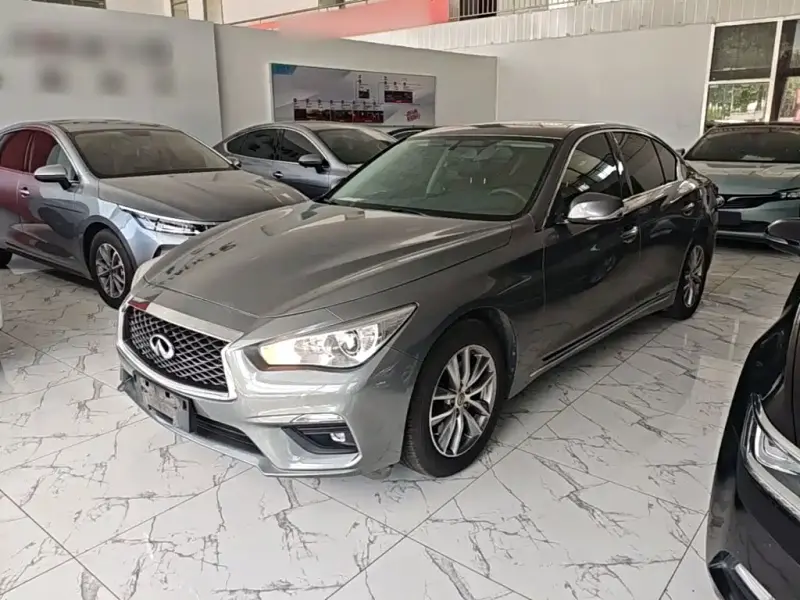Infiniti Q50L, 2020