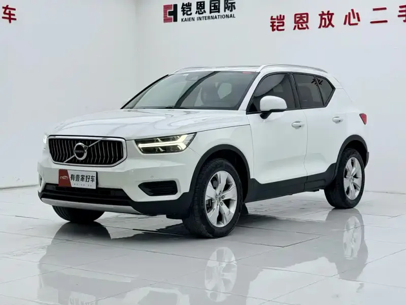 Volvo XC40, 2021
