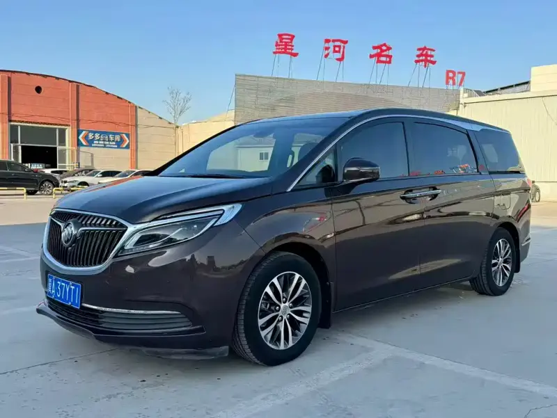 Buick GL8, 2016