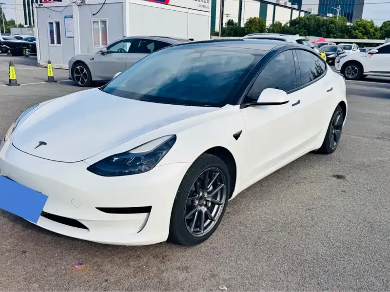 Tesla Model 3, 2021