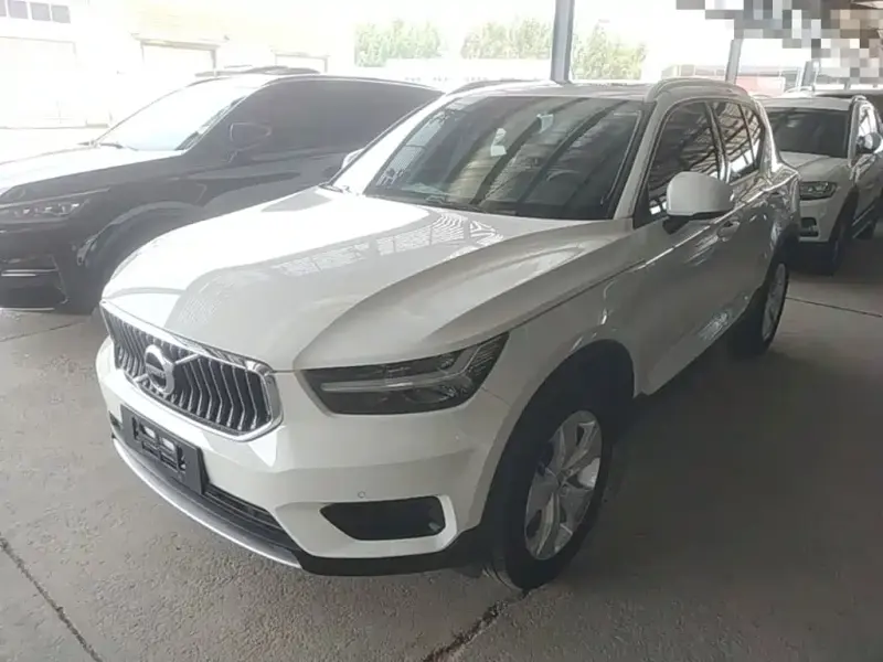 Volvo XC40, 2021