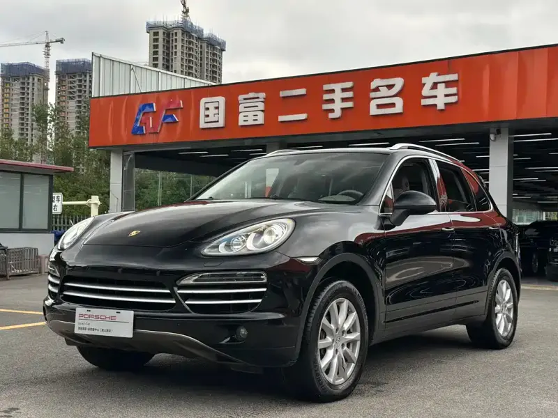Porsche Cayenne, 2011