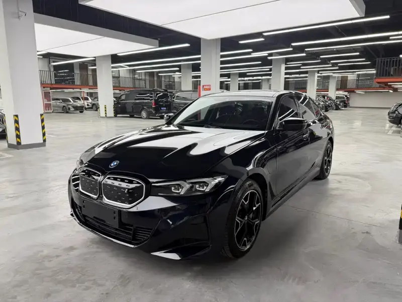 BMW i3, 2023