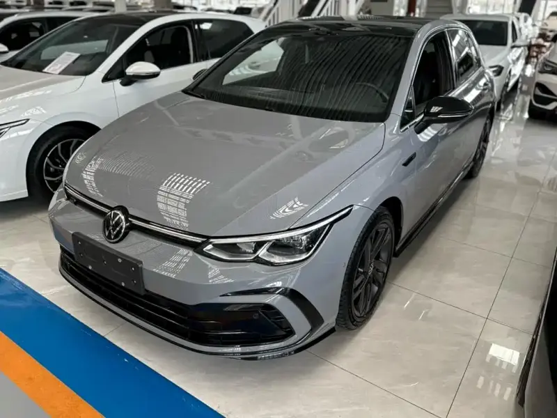 Volkswagen Golf, 2021