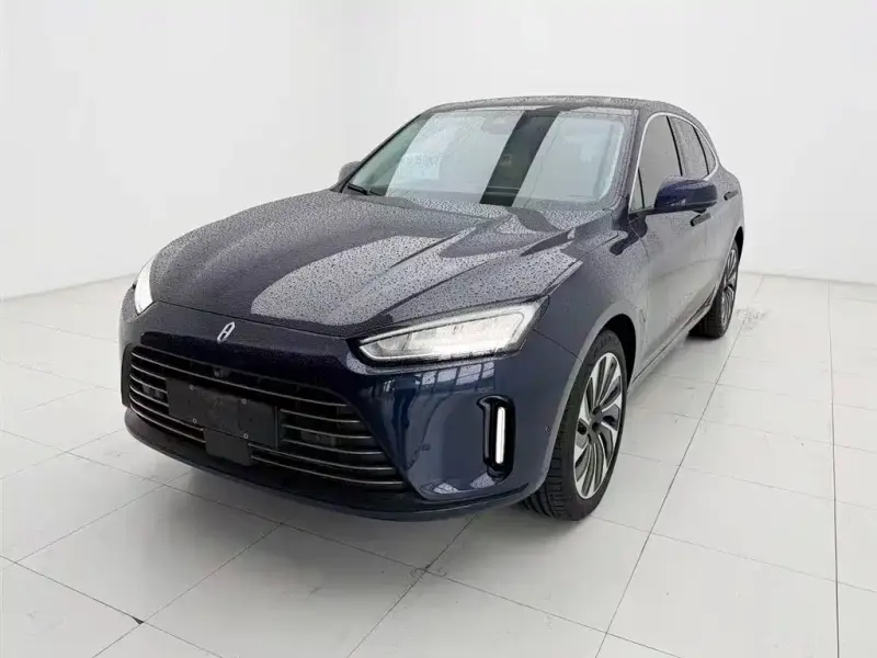 AITO M5, 2022